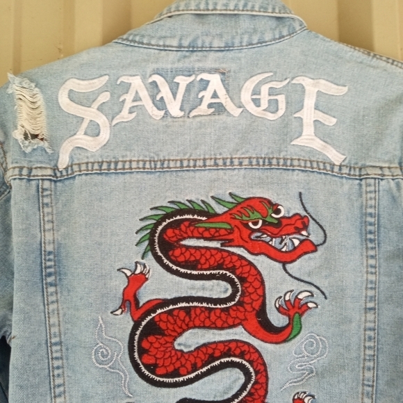 Women's Carbon Savage Distressed Blue Jean Denim Jacket Size Small Red Dragon - Picture 8 of 11